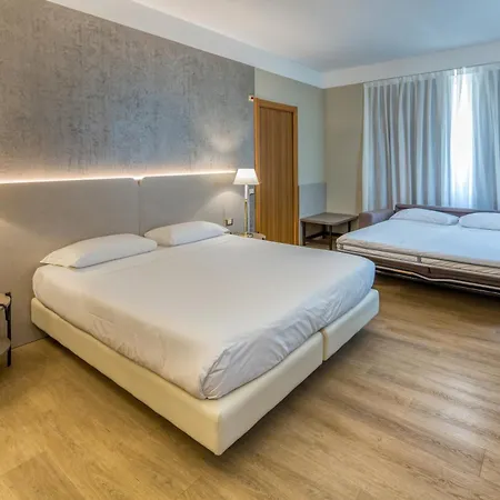 Nasco Hotel Milán