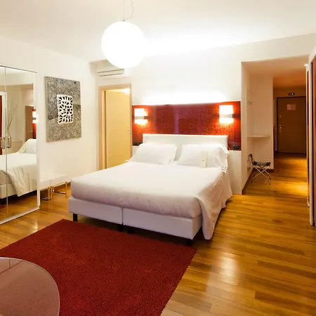 Otel Nasco 4*