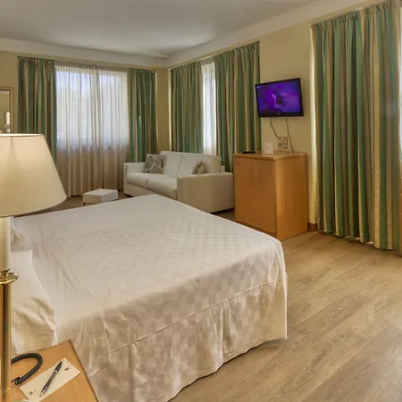 Nasco Szálloda 4*